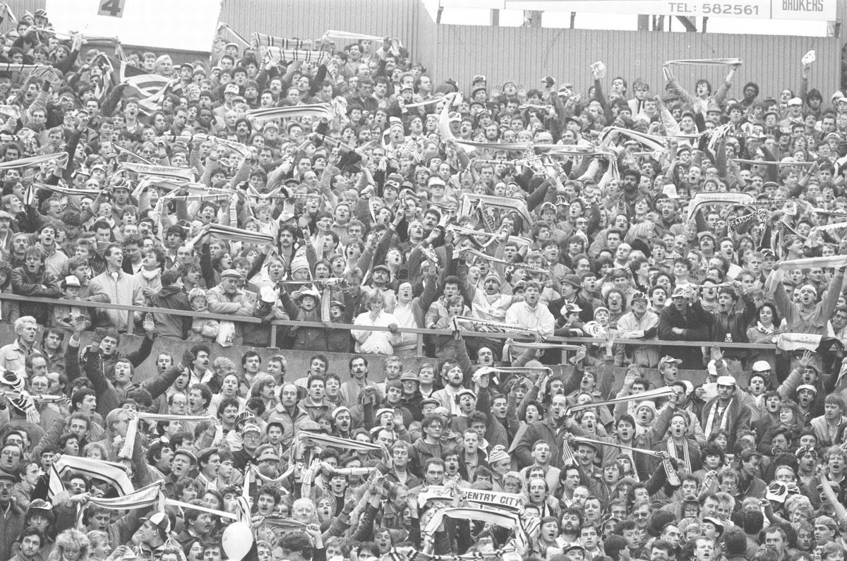 deanocity3's tweet image. Happy Hillsborough day ,The Sky Blues reach their first FA Cup semi Final on this day in 1987, Regis and two from Houchen put City another step nearer to the twin towers with a 3-1 win over Sheff Weds . youtube.com/watch?v=K1WAPW…
