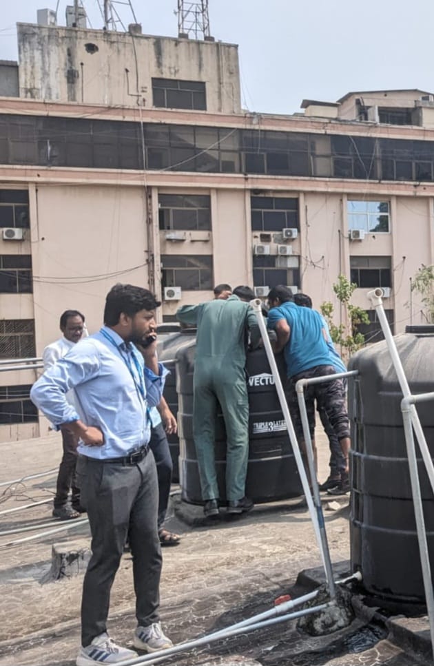 Poori5678's tweet photo. Sincere appreciation for the swift response @BWSSBChairman and Mr. Ravikiran for the quick fix of water leakage at IAF quarters Your action speaks volumes! ๐
Requesting all citizens to actively report any such leakages. Let's save every drop! #CommunityFirst #SaveWater #BWSSB https://t.co/MPjA4Kxyr4