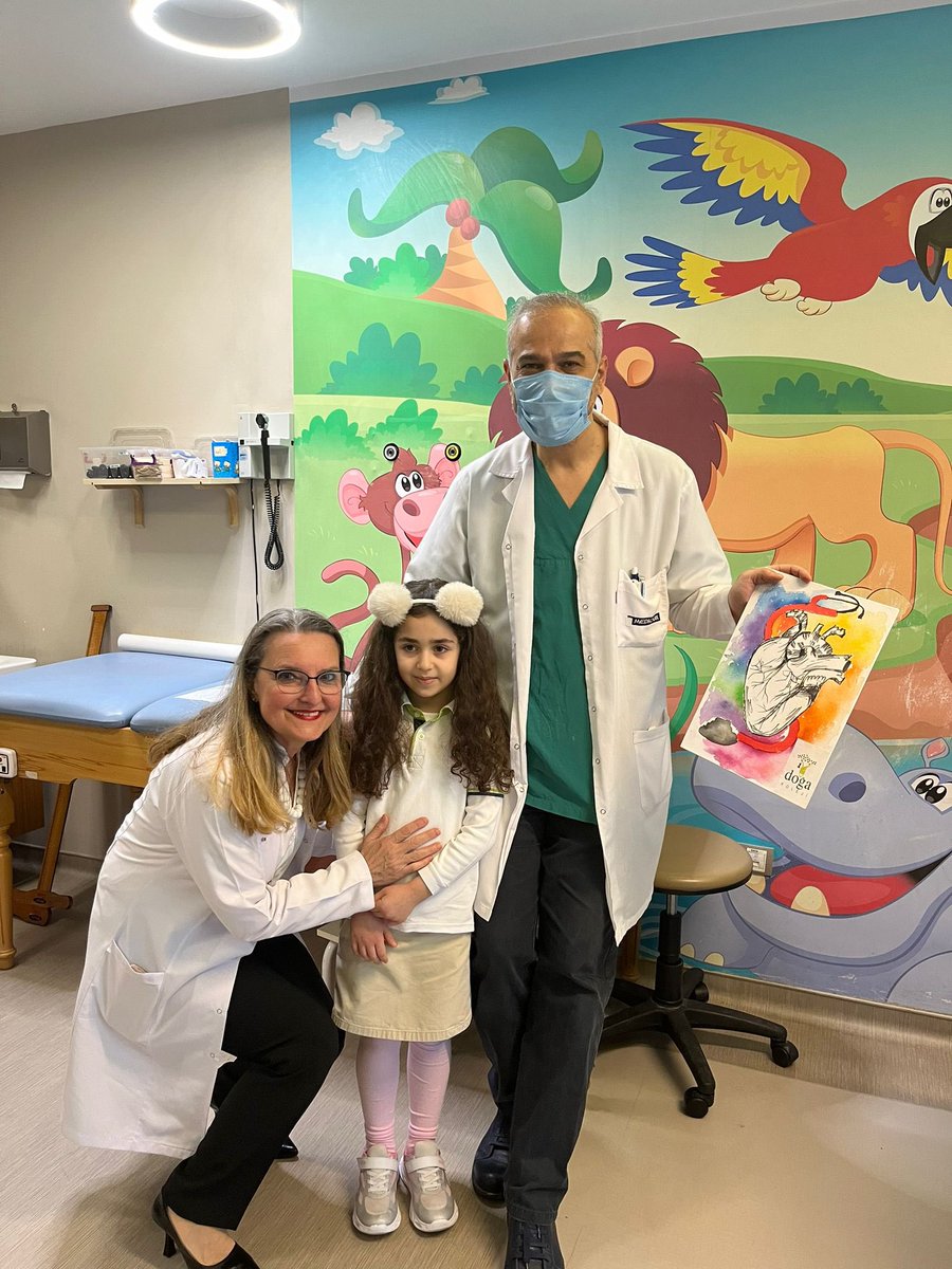 14 Mart Tıp Bayramı dolayısı ile Medikabil Hastanesi Başhekimi Prof. Dr. Aysun Yılmazlar ve Çocuk Sağlığı ve Hastalıkları Uzmanı Dr. Faruk Fidan’ı ziyaret ederek tıp bayramlarını kutladık. 🩺 <a href="/DogaOkullari/">Doğa Koleji</a> <a href="/KvancBarlas/">Kıvanç Barlas 🇹🇷</a> <a href="/GuldemG/">Guldem Goceci Alhan</a> <a href="/EsinAlty/">Esin Altay</a> <a href="/TopuzBurcu/">K. Burcu Topuz Bozkurt</a> <a href="/SuniyeK/">suniye genç</a>