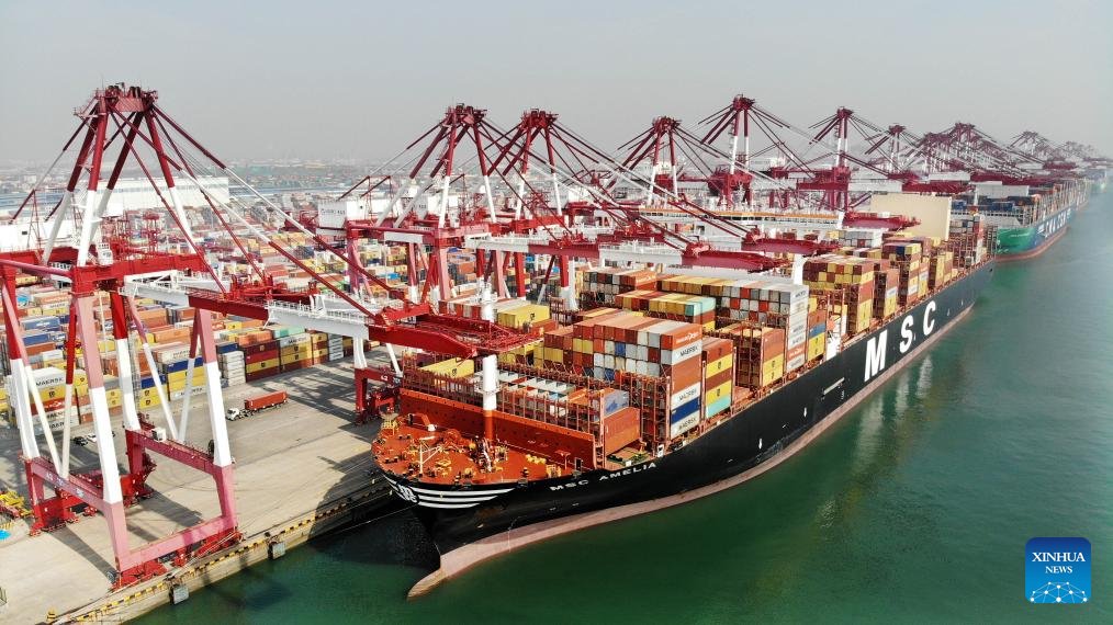 VoiceofPD's tweet photo. The total #import and #export of goods in #Qingdao grew 5.4 percent year on year to 125.8 billion yuan (about 17.49 billion U.S. dollars) in the first two months of 2024, according to the local customs administration. https://t.co/XSuIdvowaq
