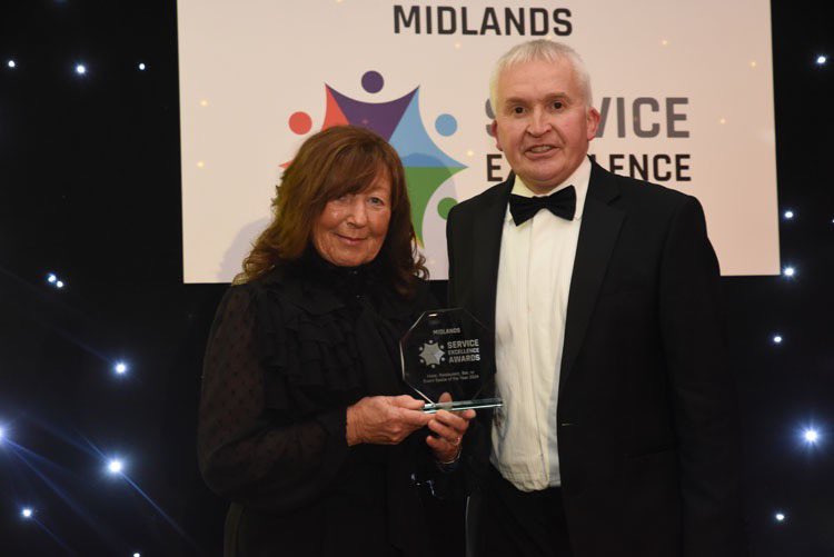 A week ago today Arrive Alive was awarded the Midlands Service Excellence, Charity of the Year award. Find out more in todays @Charity_Today ⬇️ charitytoday.co.uk/award-win-for-…