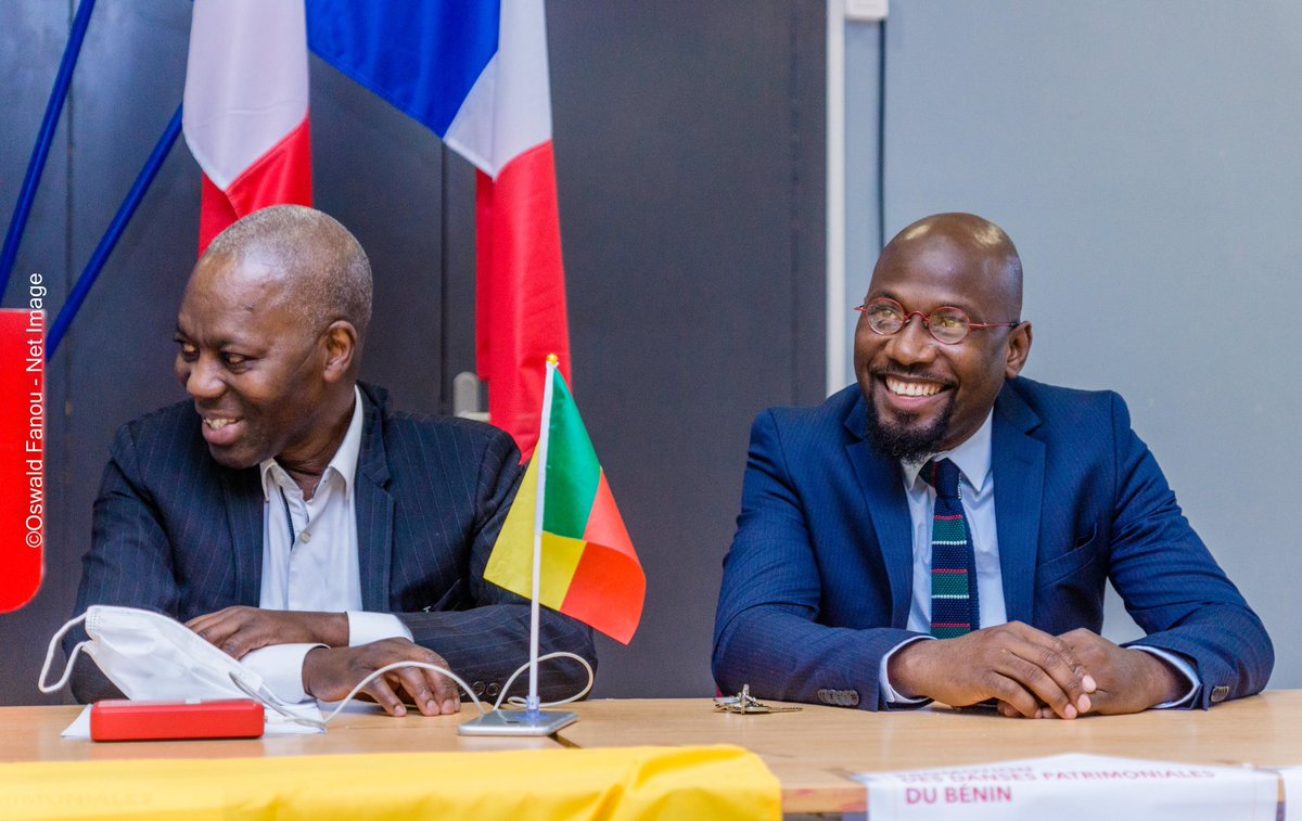 AzizAdjakpe's tweet photo. Chers membres de la diaspora africaine, il est temps de lever les obstacles politiques qui entravent notre contribution au développement de nos villes et de nos pays. Rejoignez-moi dans cette conversation cruciale pour explorer des solutions et créer un avenir meilleur pour tous https://t.co/WmG0k0xbae