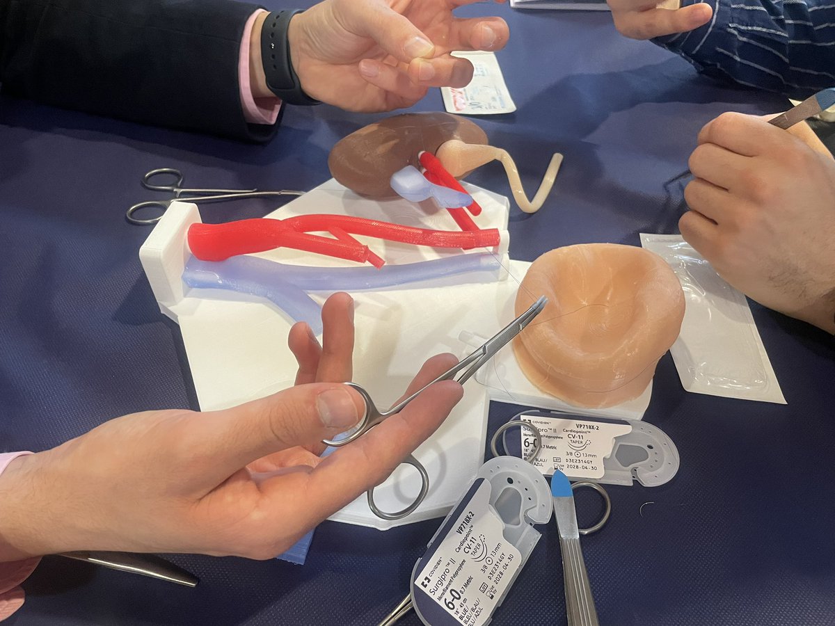 Loreto Parra tweet media