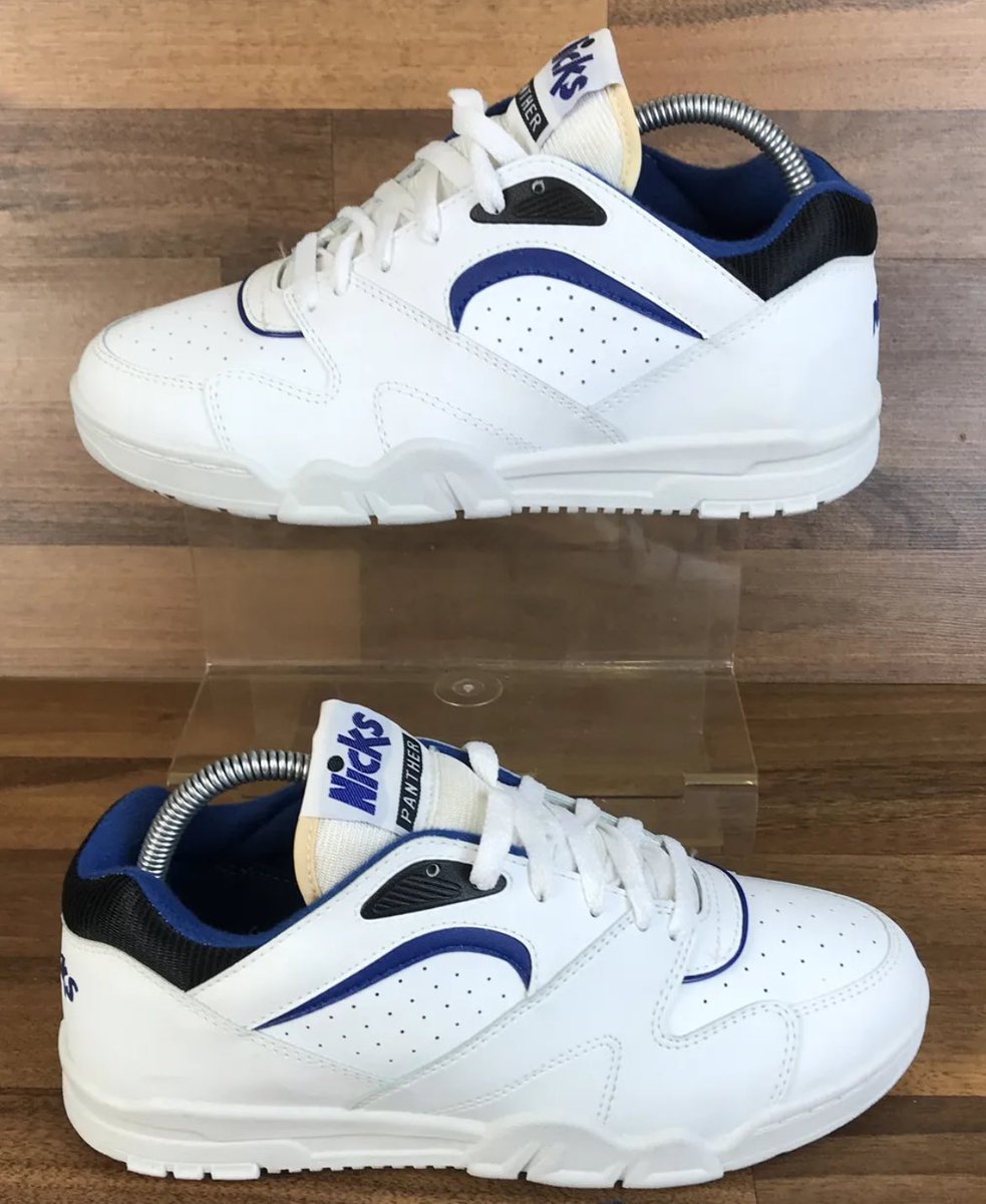 90sFootballUK1's tweet photo. Terrible for kicking a ball. Repost if you owned a pair of Nick’s back in the day! https://t.co/Z63wv2nDiP