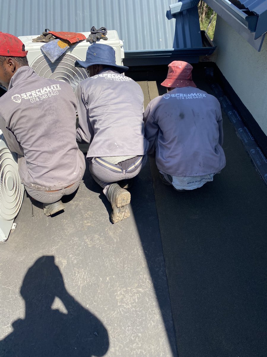 SpecialityCo's tweet photo. Torch-On Waterproofing done professionally in #Waterberge Warmbaths

De Klerk Residence in #Warmbaths #KleinKariba

Leaking Roof?

No More Drips💧No More Leaks 💦

      Contact Us Today.

🌍 https://t.co/YIJyr3R7AQ
📧 info@waterproofmyroof.co.za
📞 074 348 6420 https://t.co/pBuLXXJ1zX