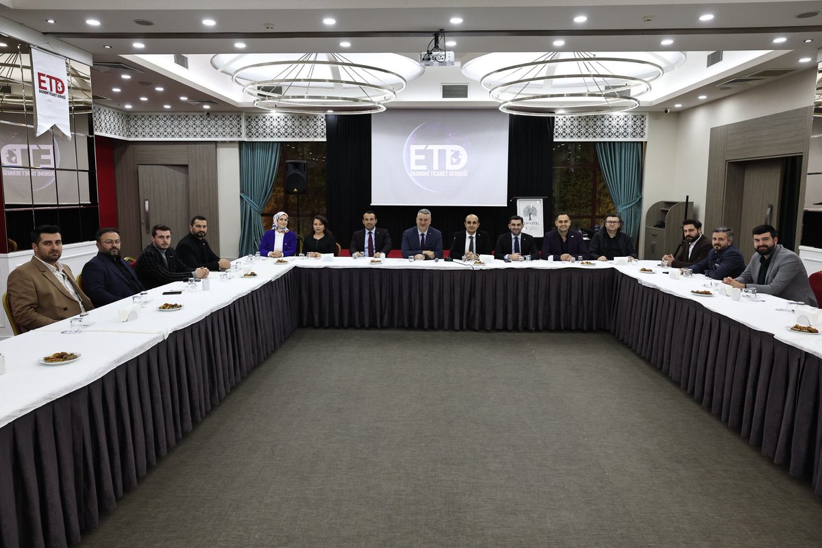 Serdivan Belediye Bşk. Adayı <a href="/osmancelikSRD/">OSMAN ÇELİK 🇹🇷</a> ve Serdivan ilçe Başkanı @haldizoglu54 , <a href="/etdsakarya/">etdsakarya</a> ağırladık.

Serdivana katacak oldukları vizyoner projeler ile alaka bilgi paylaşımında bulundular.

Kendilerine teşekkür ediyor , çıkmış oldukları bu kutlu davada başarılar diliyorum.