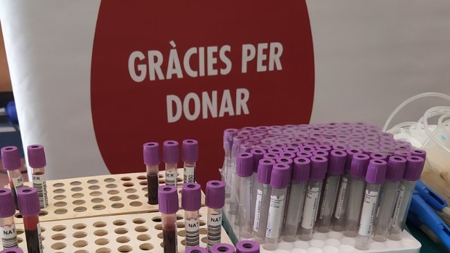Dona sang a #València
📅dijous #14març
📌Centre de Salut Tres Forques
🕢17.00-20.30
No esperes a una situació d'emergència, la sang ha d'estar disponible diàriament als hospitals.

Per unes falles solidàries, dona sang 🧨🩸