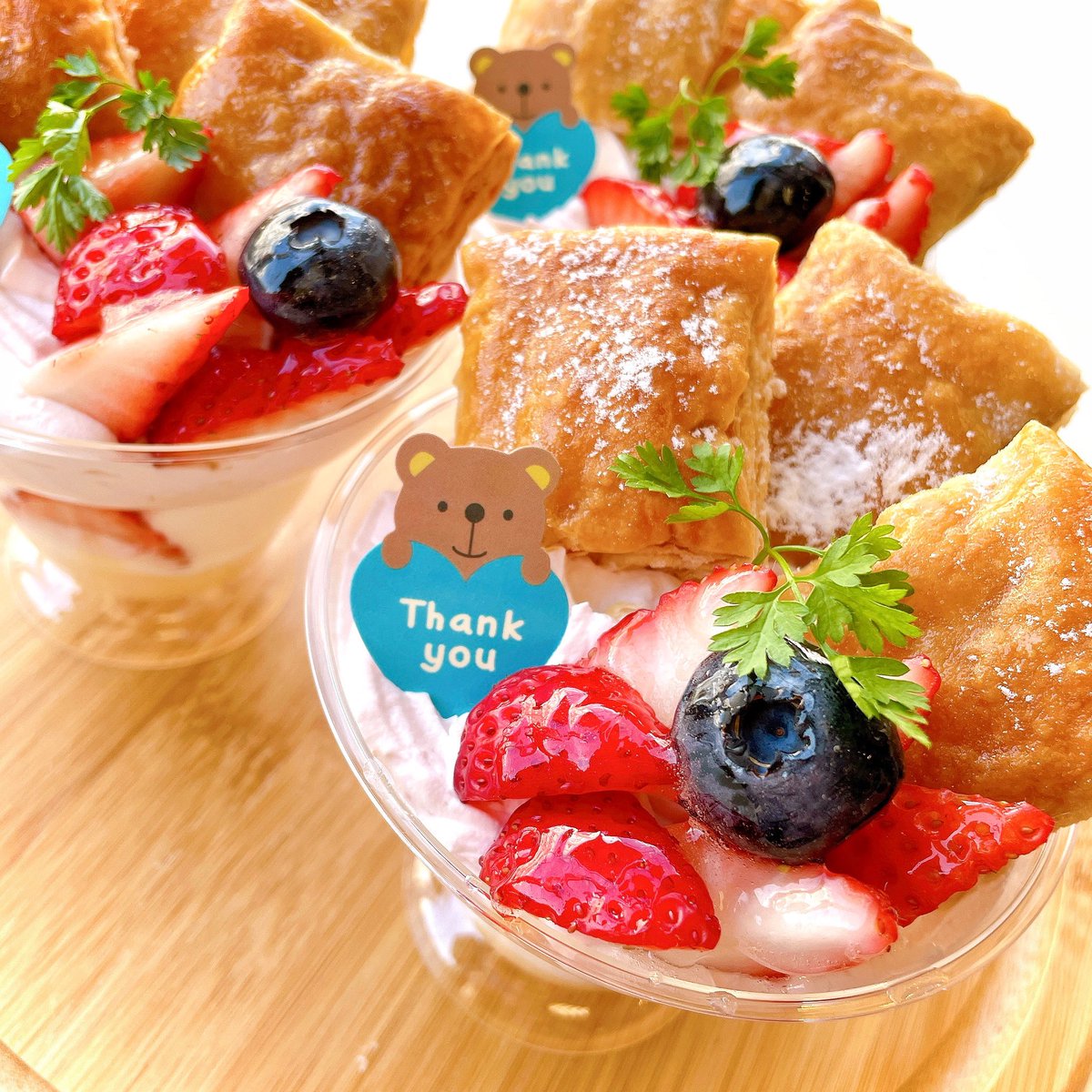 honmatsuseika's tweet photo. 𝑾𝒉𝒊𝒕𝒆 𝑫𝒂𝒚🤍
南野店ではホワイトデー限定スイーツをご用意しております🍓
まだまだ追加でお作りして19:30まで営業いたします🧑🏻‍🍳🩵
皆様のご来店を心よりお待ちしております
。 https://t.co/LuZsfAorBd
