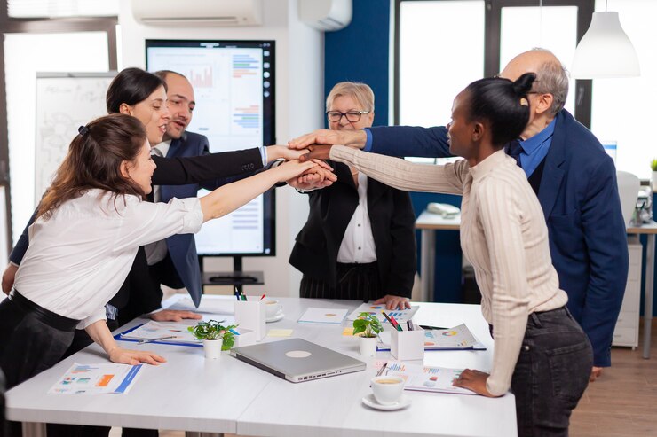 PramodDrSolanki's tweet photo. Some thoughts on #executiveteams ' effectiveness. Love to hear your comments
https://t.co/yW9qkQ8AVV
#leadership #leadershipmatters @aquilbusrai @gary_hensel @MarkCCrowley @e_panda @DhongdeSupriya @mneetubala @hrsanjaynegi @sunilddesai @shamikv @nareshdeevi https://t.co/EdC9b3HiN5