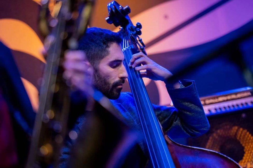 TROjazz3's tweet photo. Moltes gràcies a tothom que va venir a la @NovaJazzCava a la presentació del nostre últim disc Segueix l'instint. Sempre ens fa molt feliç tocar al Festival de Jazz de Terrassa. 

📸 Gemma Miralda

@peremirosax 
@XaviJazzBass 
Joan Casares
@thechangesmusic https://t.co/8YoBOJiKYz
