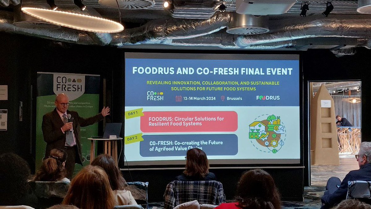 🔴'LIVE NOW🔴 Join us in #Brussels for the final event of @COFRESH_H2020 project! Tune in to witness groundbreaking insights and discussions on the power of transformative innovations in agrifood value chains 🚜 You can also follow online on YouTube: bit.ly/3Vb6OOC