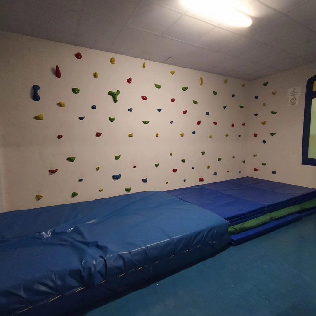 Petit Miku tweet media