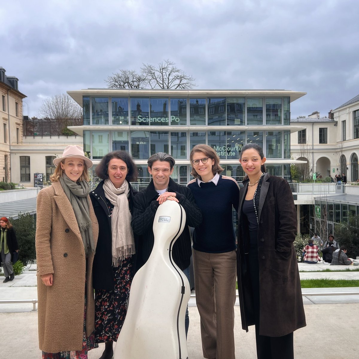 Happy to welcome with Delphine Groues my distinguished guests <a href="/sciencespo/">Sciences Po</a> for a discussion on philanthropy : <a href="/GautierCapucon/">Gautier CAPUÇON</a> Nour Ayadi and Domitille Marchal Lemoine!