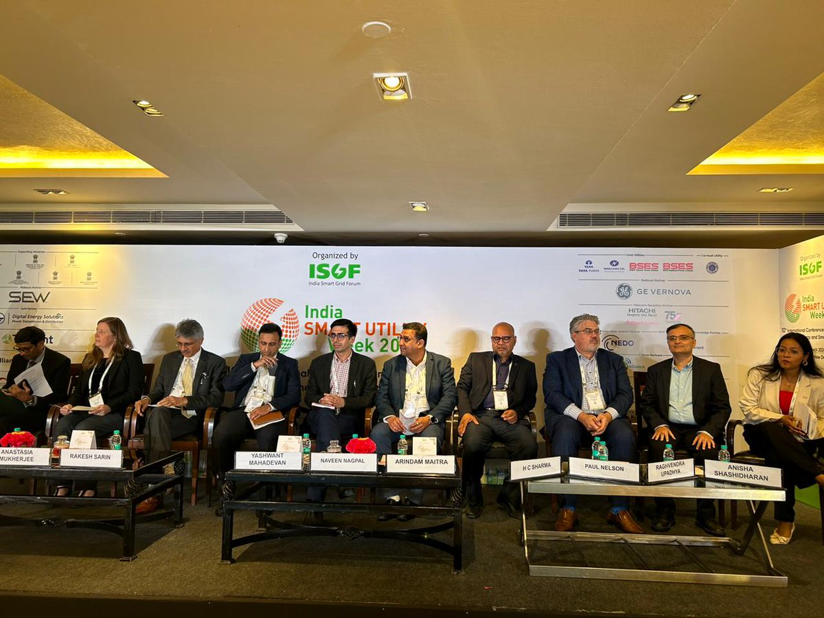 At the 10th U.S.-India Smart Energy Workshop at <a href="/ISUW_India/">India Smart Utility Week - ISUW</a> 2024, USIBC India Director for Energy <a href="/raghavupadhya/">Raghvendra Upadhyaya</a> set the scene for a technical discussion that ranged from #EV charging, solar rooftop capacity, bi-directional power flows, behind the meter storage for the smart