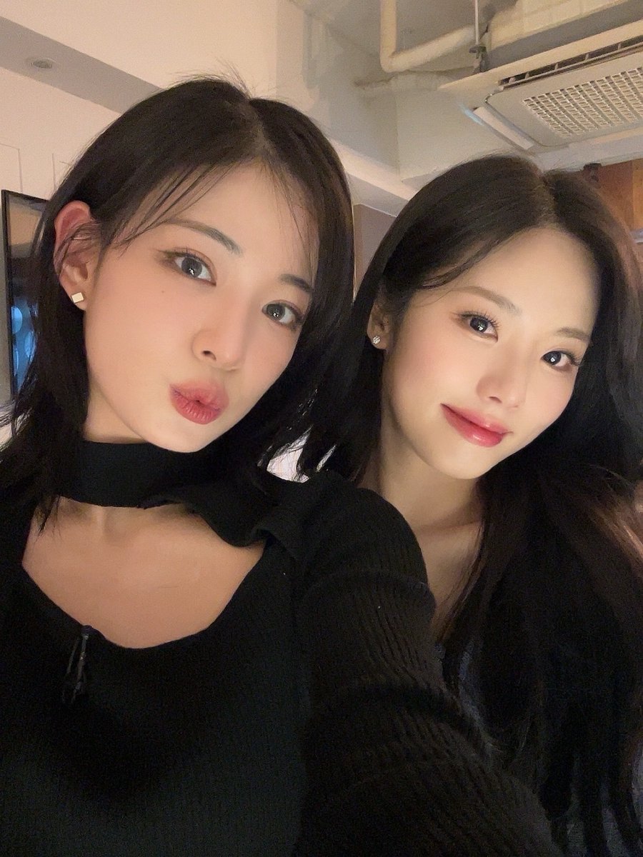 realfromis_9's tweet photo. [💌#fromis_9]
2024.03.14
#인기인가요

#프로미스나인
#박지원 #지원
#이채영 #채영 https://t.co/qWN1ddsNUA
