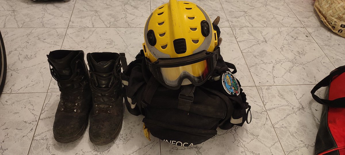 JoseMartinMart5's tweet photo. Toca volver a colgar las botas de nuevo, y viendo año tras año cómo nos adelantan por la derecha!!! https://t.co/KkYeUgK42D