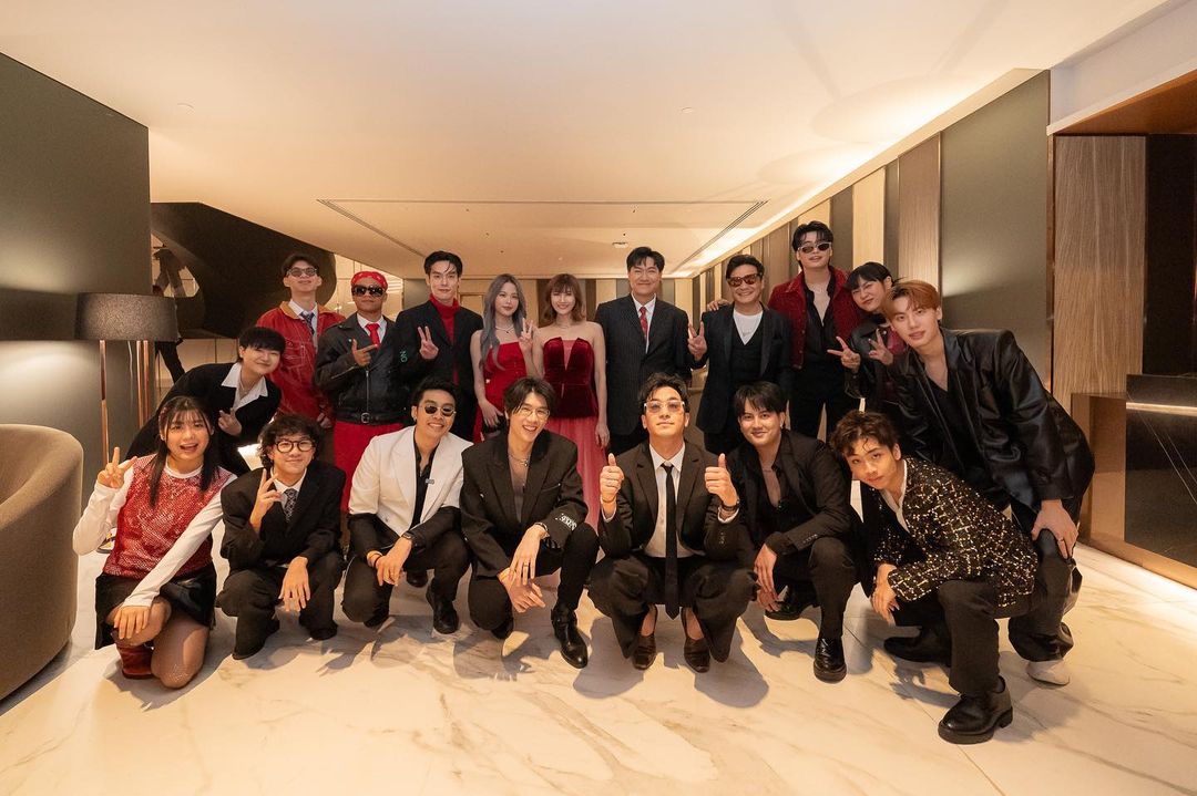 IG : loveis_ent

 💙 รวมบรรยากาศศิลปินบ้านเลิฟอิสบน Red Carpet
ในงาน "The Guitar Mag Awards 2024" 🎸✨

#TheGuitarMagAwards2024
#LOVEiSENTERTAINMENT 
#CTRPANUWAT