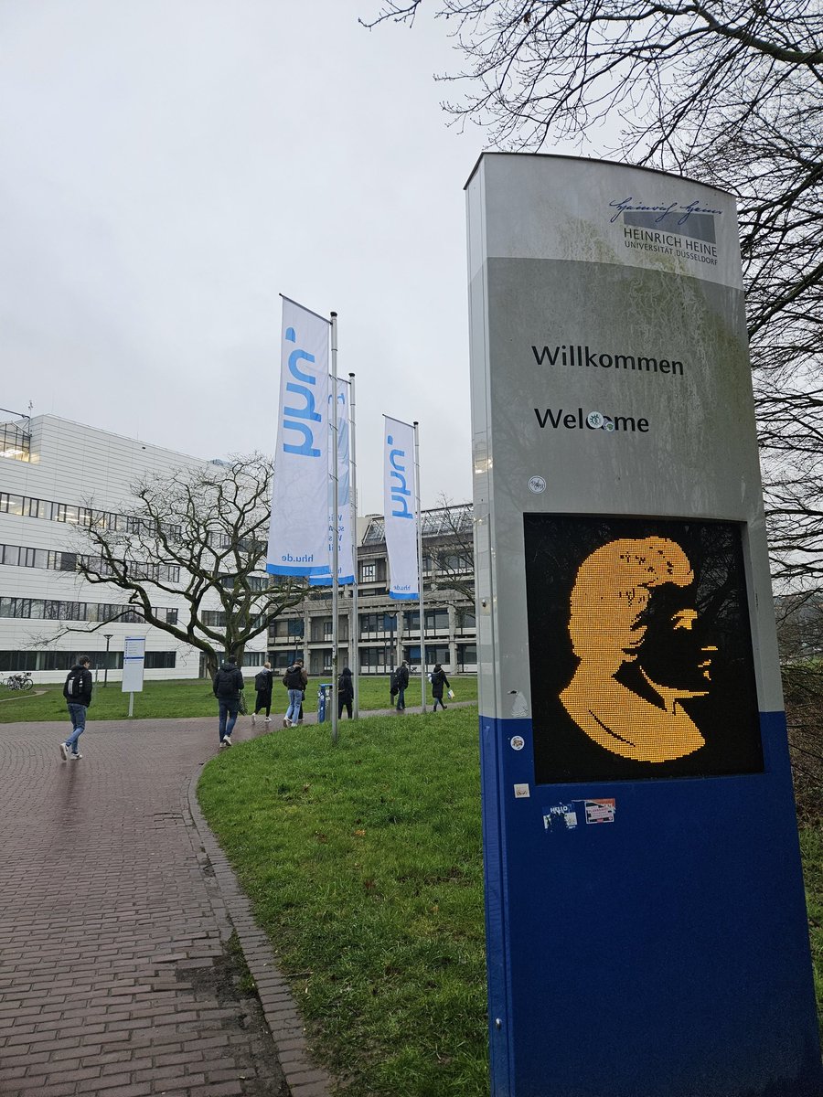 sa_dunja's tweet photo. The inaugural PlantACT! conference took place in Duesseldorf from March 10-13, 2023. It was a great event to disseminate ideas where I presented @GinkobiflavHrzz @hrzz_science
Project. It was also grat opportunity to visit Heinrich-​Heine University campus. https://t.co/myryqwpmvQ