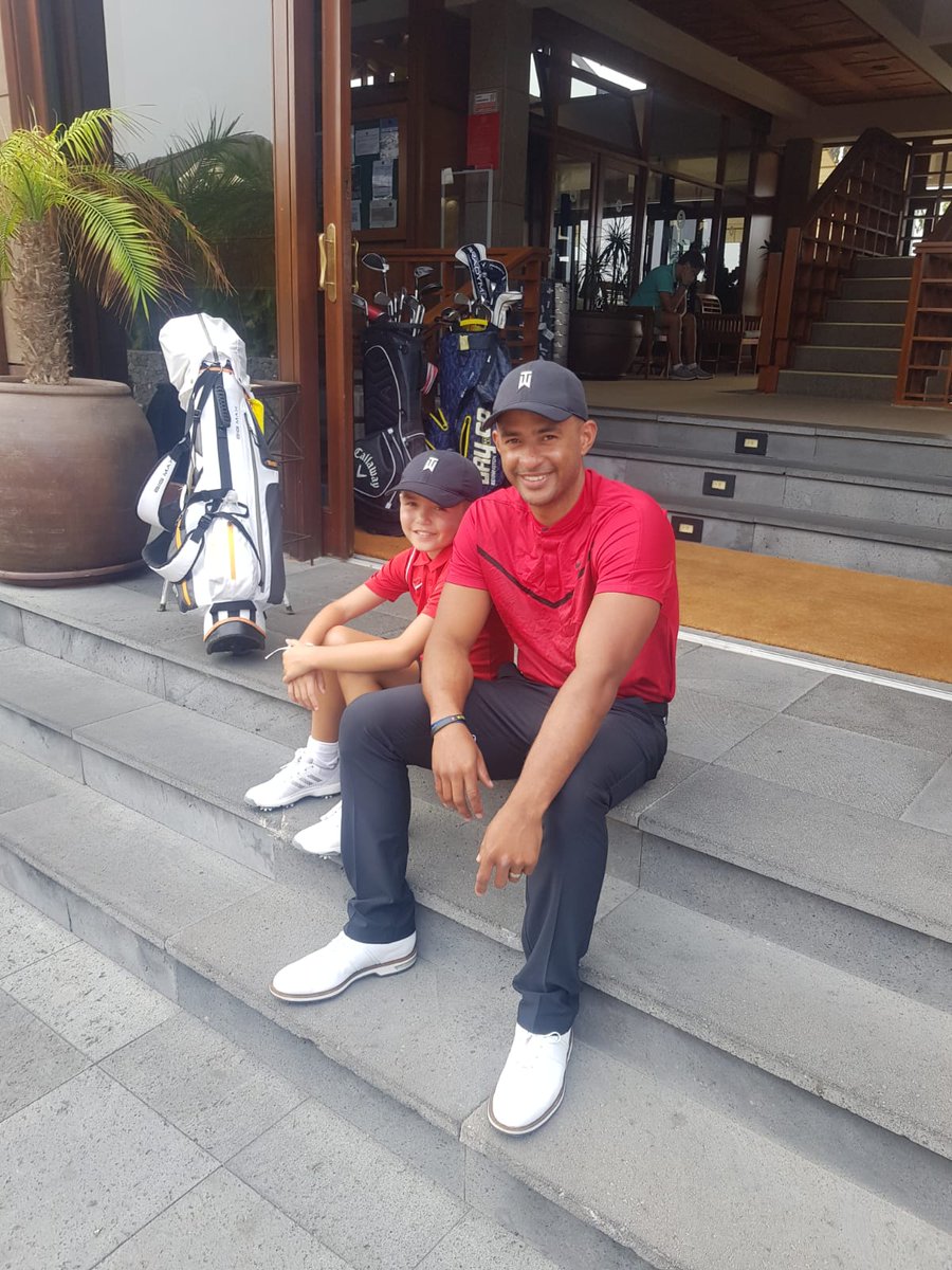 GolferMind's tweet photo. Watch out Tiger &amp; Charlie... 🥰⛳️🏌🏽‍♂️

#golf #family #golfing #mindset https://t.co/k35e7jLRjt