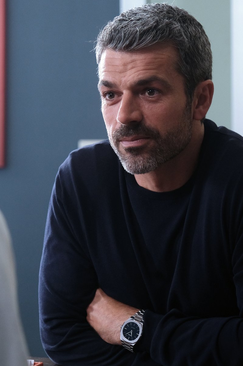 SonyPics_TV_JP's tweet image. ✨𝗛𝗔𝗣𝗣𝗬 𝗕𝗜𝗥𝗧𝗛𝗗𝗔𝗬✨

今日は #安元洋貴 さん(@__yasumoto__)の誕生日🎉

『#DOCあすへのカルテ』では、主人公・アンドレアの日本語吹替を担当🏥
記憶を失い、人生再建のために苦難に立ち向かう医師を熱演💉

リプ・引用RPでお祝い💬を送ろう✨

デジタル配信中
sonypictures.jp/he/11368338#sp…