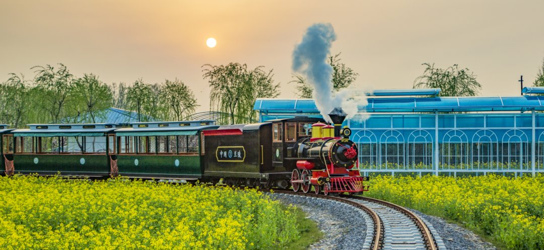 LinyiOfficial's tweet photo. Experience the tranquil charm and serene tranquility of #Linyi's beautiful countryside this #spring. #TouringLinyi #SpringInLinyi https://t.co/BqoeWGlLVo
