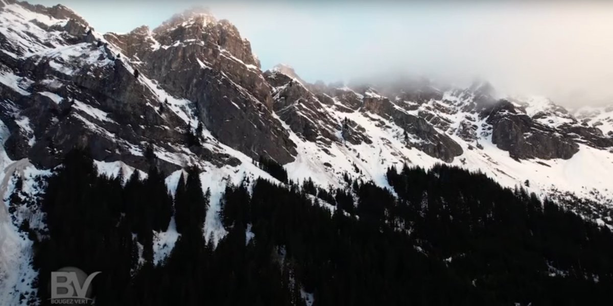 Bougez Vert, l'émission hebdomadaire d’Ushuaïa_TV (@GroupeTF1), est venue se balader dans les @alpesvaudoises pour une rando-raquette à Solalex avec vue sur le Miroir d’Argentine et virée en train jusqu’au village des Plans-sur-Bex. ➡️ youtube.com/watch?v=C-Gyym…