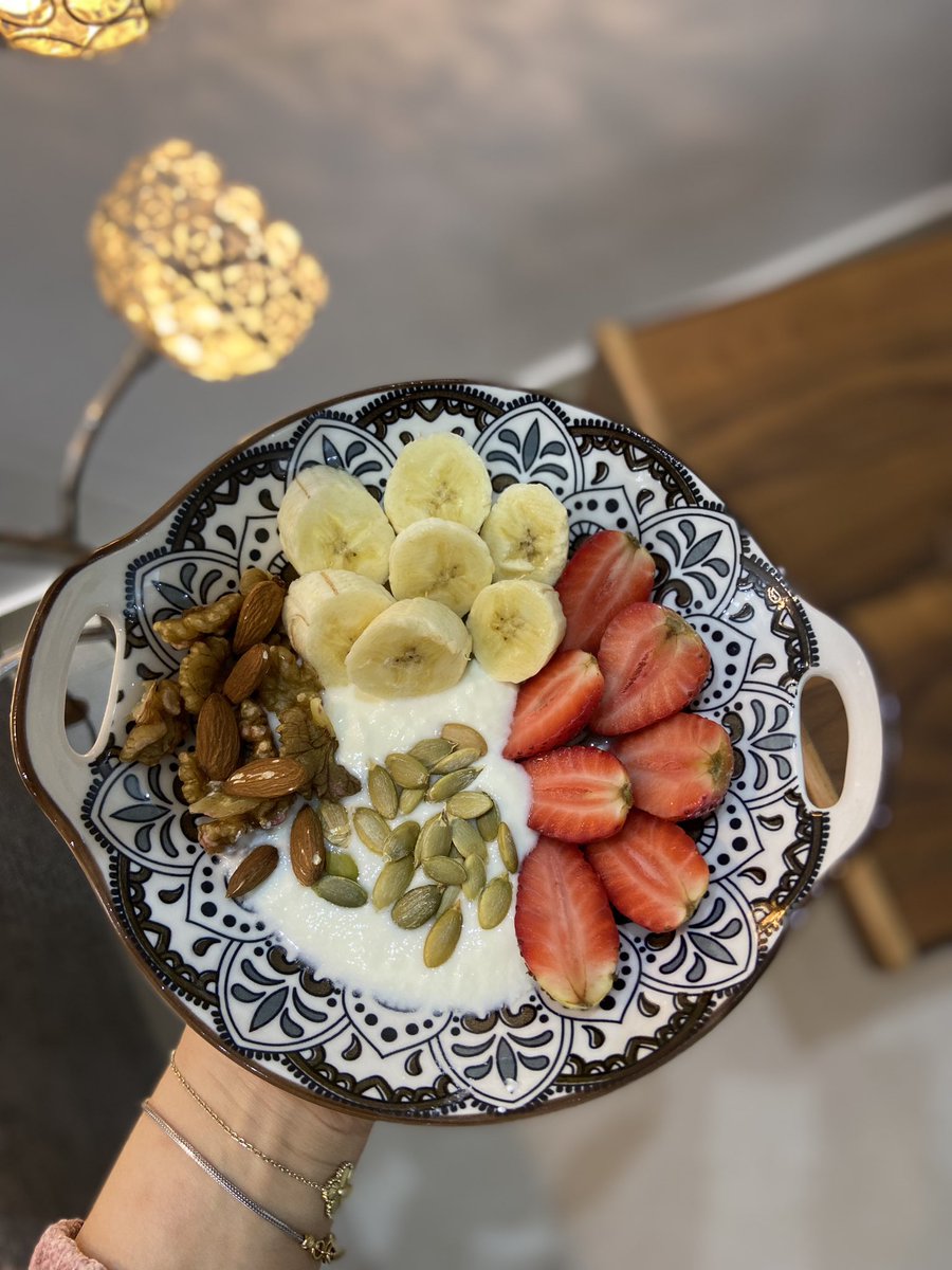 Amna Shallof (@amounyshallof) on Twitter photo 