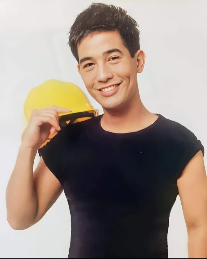 torres_jasper's tweet photo. Happy 49th birthday in heaven, Rico Yan ๐๐๐๐!!
#RicoYan
#GoneTooSoon
#MatineeIdol
#MrDimples https://t.co/GLS2oYCuQP