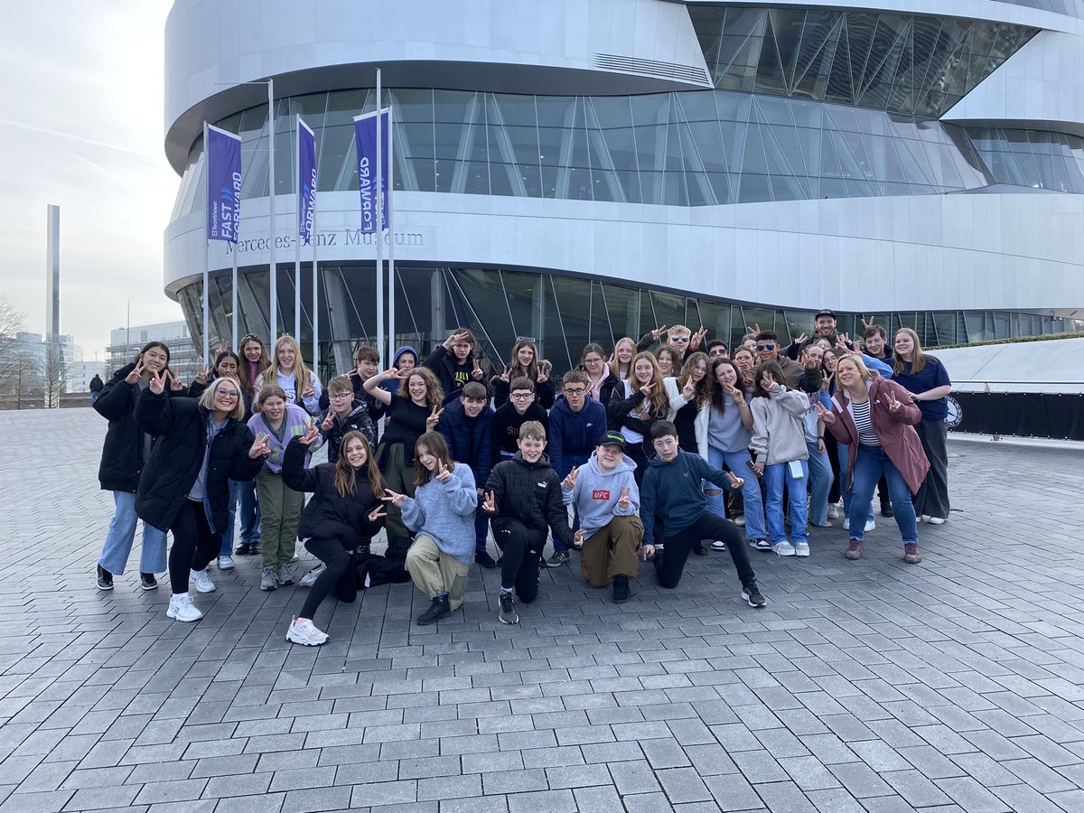 First visit of the day for the exchange students, the Daimler Benz Museum in Stuttgart 🏎️ we’re off to the Wilhelma Zoo this afternoon 🐘 and the sun is shining! 🇩🇪🇬🇧🇪🇺 <a href="/DHFSUpdate/">D H F S</a> <a href="/DHFSErasmus/">DHFSInternational</a>
