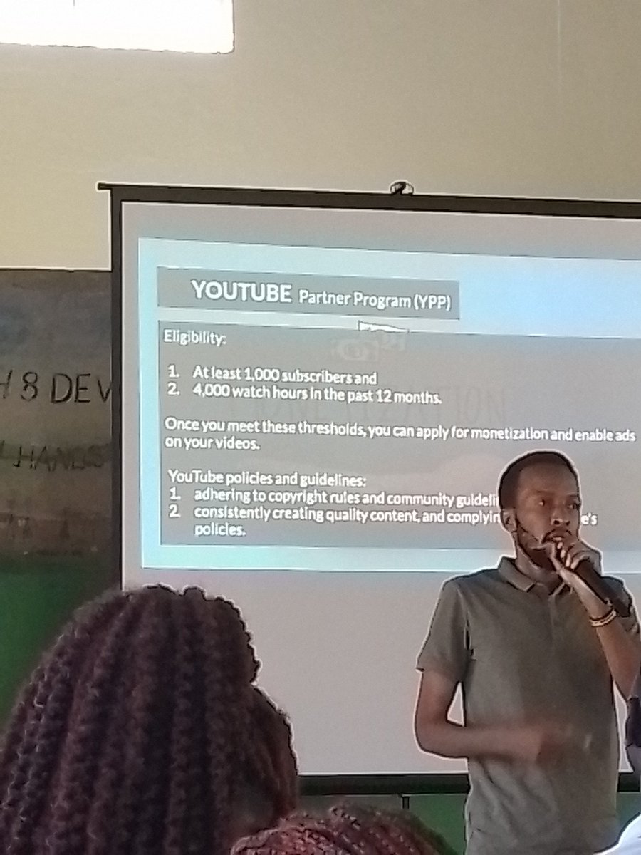 Engrmosesosinde's tweet photo. Learning about monetization @goldserve https://t.co/rmVqRdtyyn