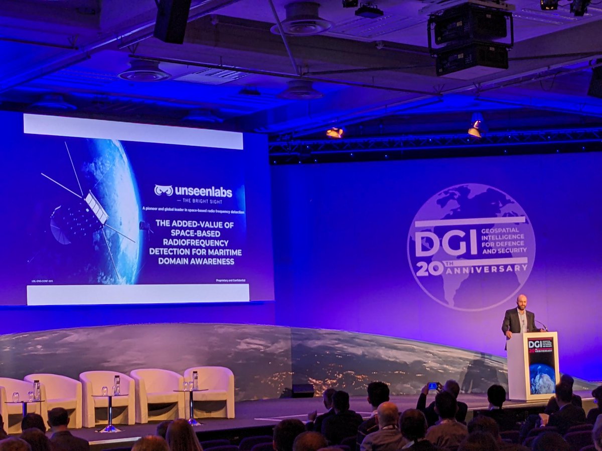 🇬🇧🛰️Olivier Michel (VP of Sales) hosted a talk on 'The Added-Value of Space-Based Radio Frequency Detection for Maritime Domain Awareness' during DGI 2024. @DefenceGIS