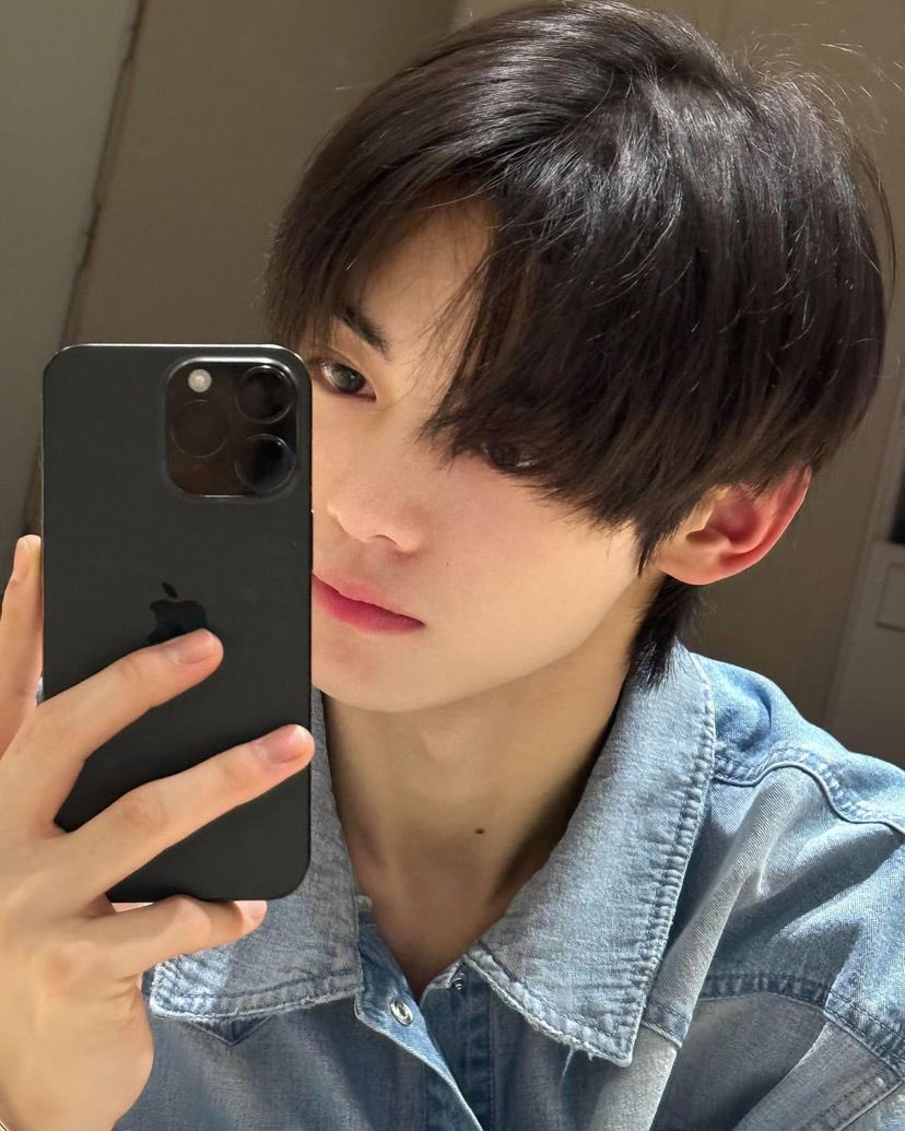 Hanjin pics hiatus tweet media