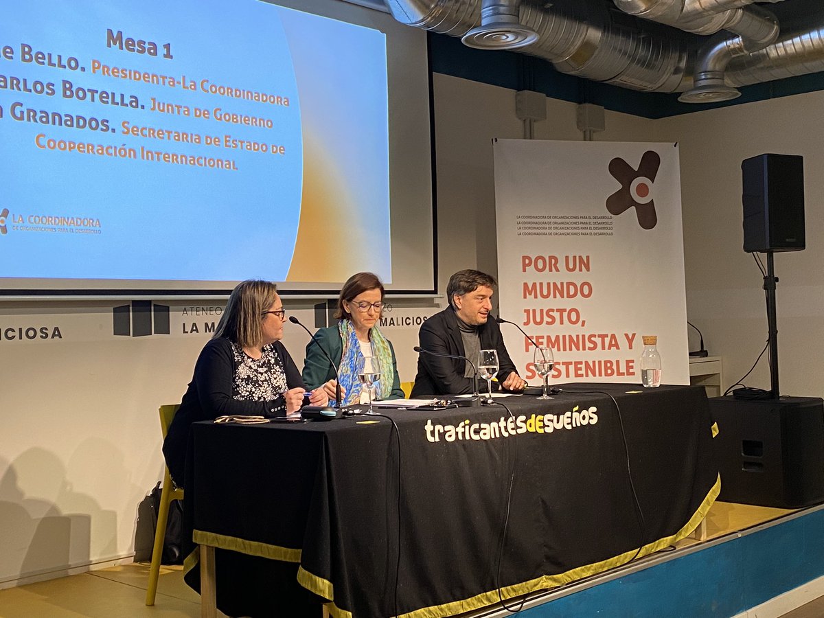 Hoy nos encontramos en la reunión de Direcciones y Presidencias de <a href="/CoordiONGD/">La Coordinadora✳️</a> 

Abren la sesión <a href="/cbotellac/">carlos botella</a> <a href="/ibelloq/">Irene Bello</a> y la secretaria de Estado de Cooperación Internacional <a href="/Eva_Granados/">Eva Granados Galiano 🌹</a> 

#EsHoraDeCooperar