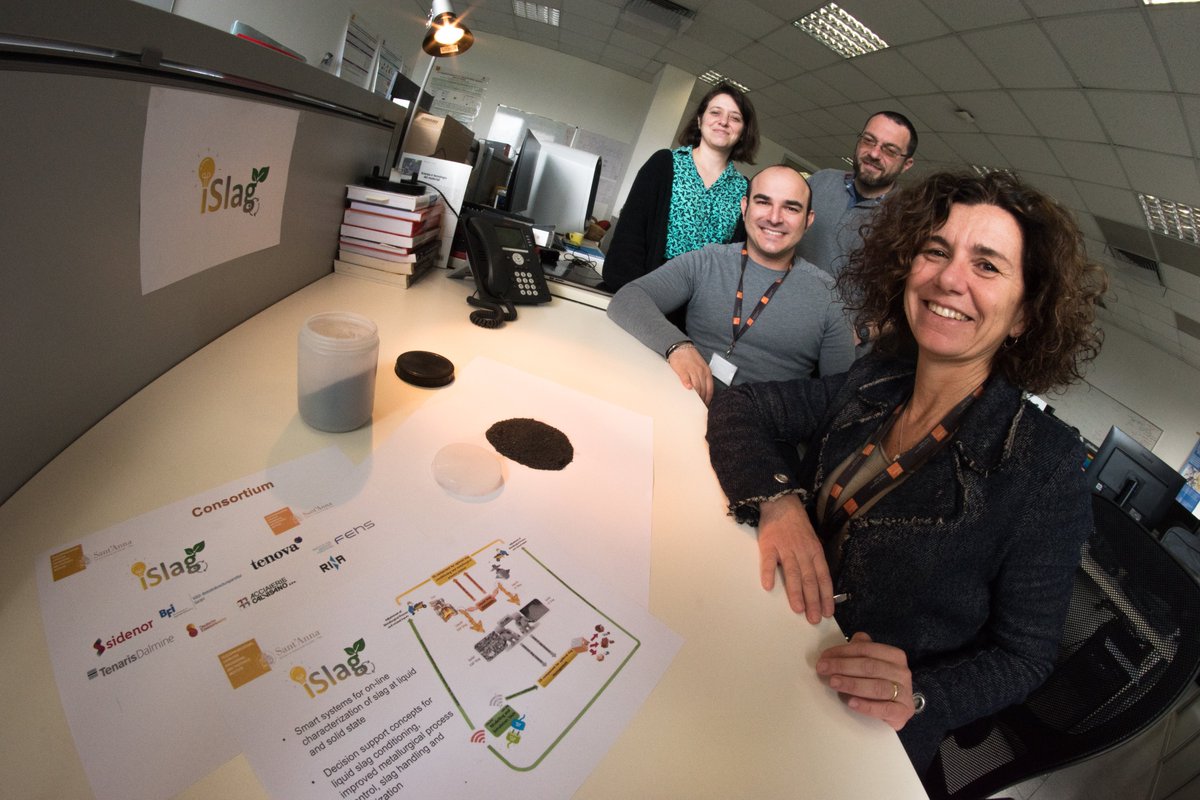 ScuolaSantAnna's tweet photo. #Acciaio #AI 
🏭 Sistemi digitali avanzati: alla @ScuolaSantAnna si avvia a conclusione il progetto europeo #iSlag che, in acciaieria, può ottimizzare l’uso delle scorie. Così l'#EconomiaCircolare entra nel ciclo di produzione dell'acciaio ⤵️
https://t.co/vAu2PxD855 https://t.co/19NchNKIyA