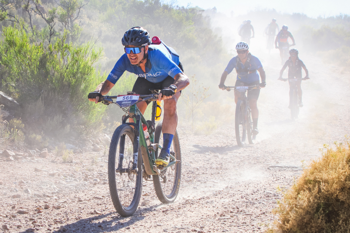 Diverge_info's tweet photo. Entries to the 19th edition of the #HellOfTheSouth, the @Momentum_za Medical Scheme @attakwas Extreme, presented by @BiogenSA, open tomorrow. The 2025 race is scheduled for the 18th of January: https://t.co/p3fuuuxAE5 https://t.co/bGo9K3zhbx