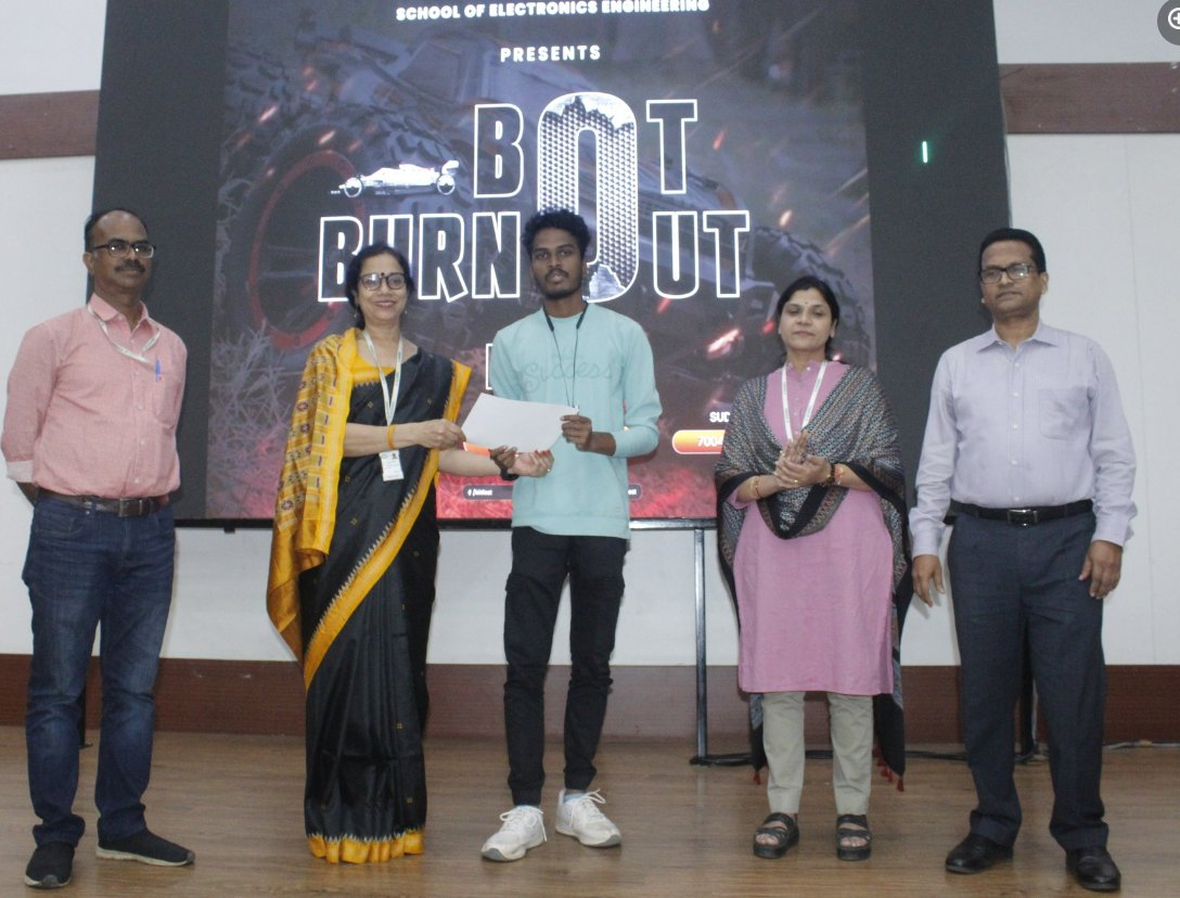 KiitSoe's tweet photo. Congratulations to all of the winners and runners-up in the Robo Rage, Bot Burn Out, Track Tracer, and Brain Blitz, Tech Royale, IoT ka Masterchef and Kreativity Project Expo. which took place during Tech Fest 2k24 (KIIT FEST 7.0). https://t.co/NfSjYaTnxd