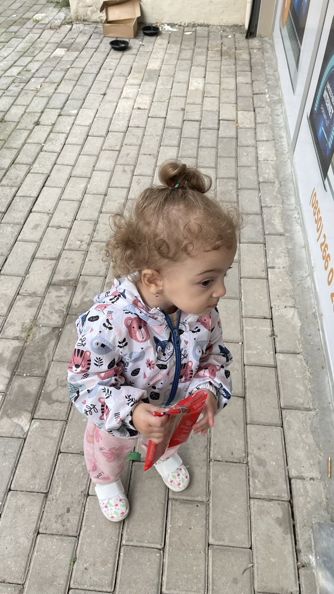 BasakBaskulekci's tweet photo. Ay noluyor noluyor👀 https://t.co/8EFRoqysKI