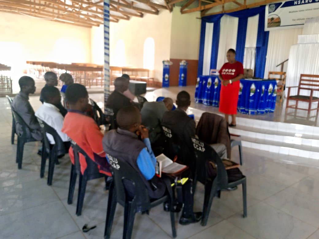 GoMovementMW's tweet photo. Training of pastors and evangelism leaders is continuing. 

On Wednesday this week, our team of trainers were at Nsalu. 
Each pastor is committed to bringing 10 members for believers training. 

Your church must GO! And if you my need these trainings, contact us today! 
#GoTrain https://t.co/Vdww7YDCqA