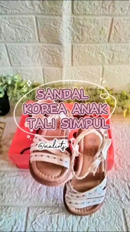 rialint's tweet photo. SANDAL KOREAN STYLE ANAK PEREMPUAN 😍✨🛒https://t.co/bttI9nuw7w https://t.co/X7kyQX630d