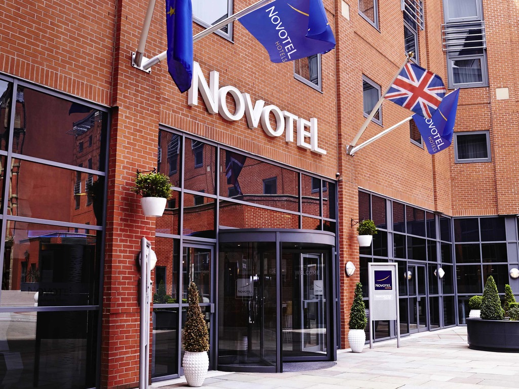 DaviesAnne's tweet photo. 'Sharing the News' ran at Novotel Hotels Manchester Centre again this week. Superb event management and hospitality from the hotel team. This is a gem in the centre of Manchester. We will be back again in June with our next course! https://t.co/fg5wKSPD7m #AudiologyCourses https://t.co/ZYc2o0LX5h