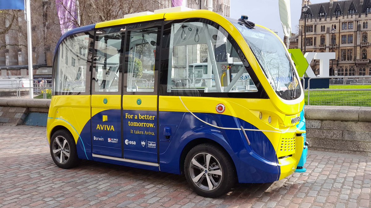 Imagine hopping on a shuttle with no driver at the helm, whisked away to your destination on campus... That's the reality here, thanks to a partnership between @AvivaUK , @darwininnovate & @SalfordUni, a 2nd #AutonomousVehicle will be coming to campus! harwellcampus.com/autonomous-shu…