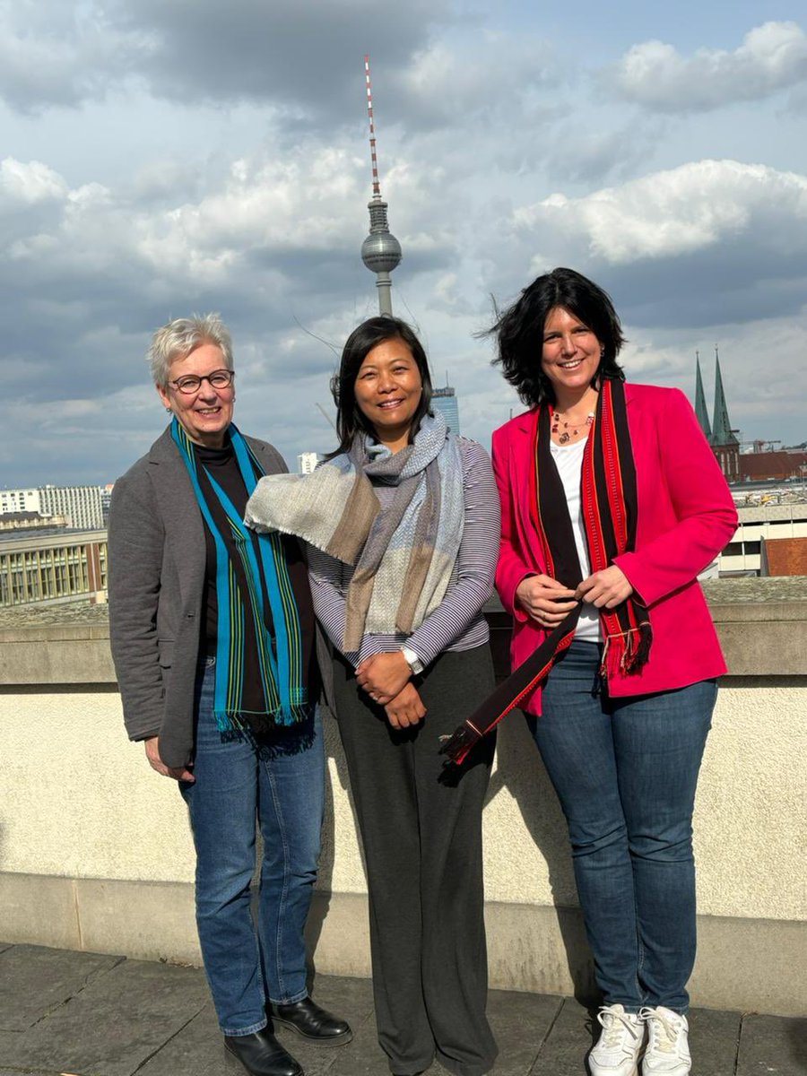 Had a wonderful lunch meeting hosted by <a href="/GermanyDiplo/">GermanForeignOffice</a> &amp; met Members of Parliament <a href="/MariaKlSchmeink/">Maria Klein-Schmeink</a> &amp; <a href="/carina_konrad/">Carina Konrad</a> who shared that with more women parliamentarians the German govt has passed more women friendly policies. This is the power of women representation.
