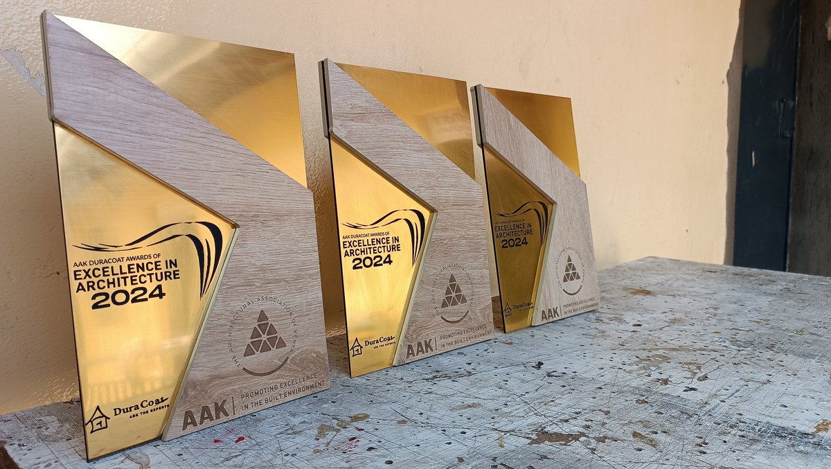 GeorgeYOUniq_'s tweet image. This is the final articulation.

We were able to merge the two materials to create an aesthetic piece that signified elegance and the pride of architectural prowess.

Thank you for following through we hope our next client is here on x.

#art #architecture #trophydesign