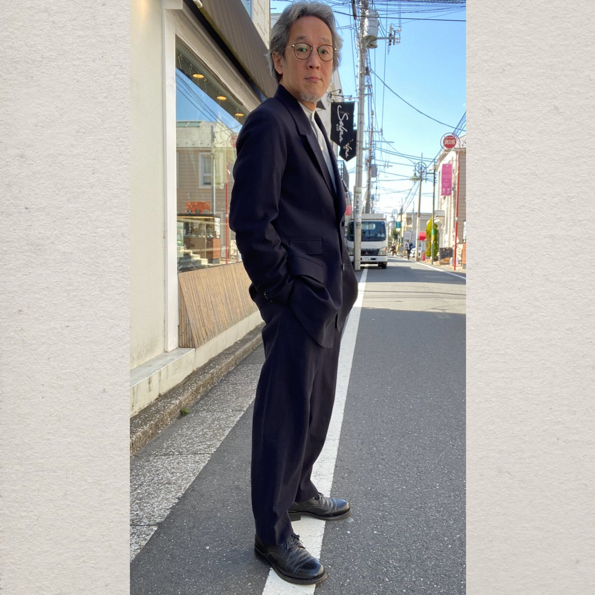 cellar_denim's tweet photo. AUBERGE
24ss春の新作入荷。
今回は1920年代のセットアップ!
このシルエットは見事です!
ぜひ本物観に来てください。
かっこいいです^_^
#auberge #denimcellar #セットアップスーツ #自由が丘 #春の新作 https://t.co/IhsInWVtiH