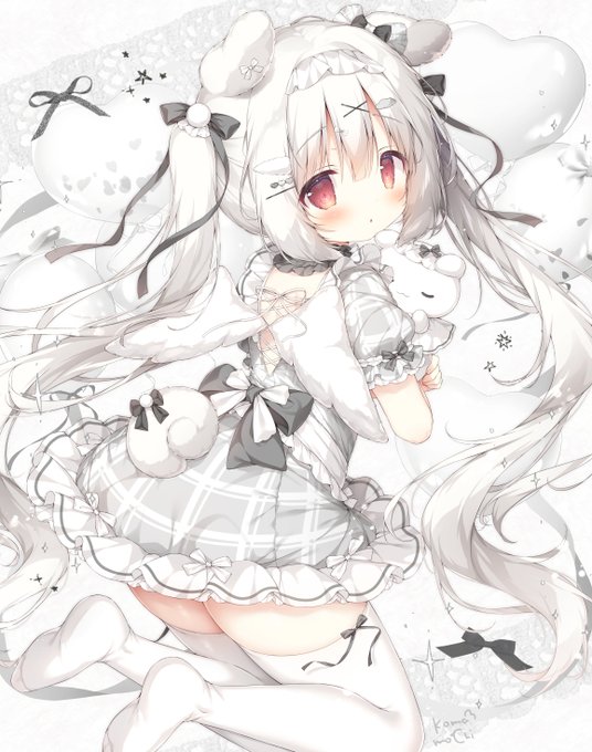 ふわふわもふもふツインテ🤍
#ホワイトデーは銀髪白髪を愛でる日 