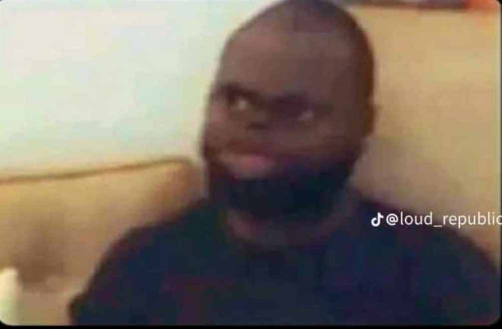 dammyteccc's tweet photo. Malaria drugs 35k? na vampire bite me 😂😂 https://t.co/ZNx0iQel1Z