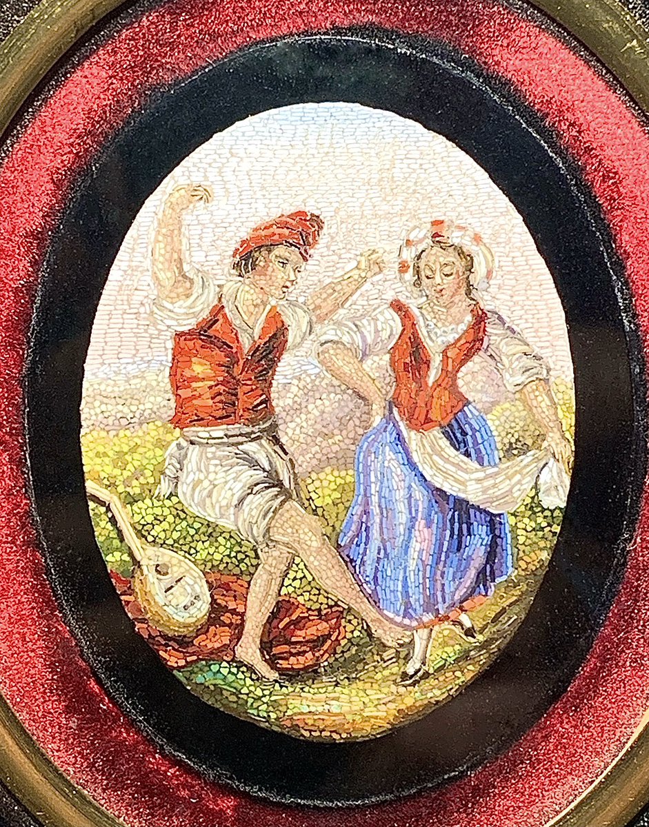 antichitaghetto's tweet photo. The mastery in being able to convey the joy, dynamism and movement of dancing with micro tiles… incredible! 💃🏻😲
#pinelli #bartolomeopinelli #saltarello #micromosaic #micromosaico #mikromosaik #micromosaïque #antiquariato #antiques #antiquestore https://t.co/etgLinJA0C