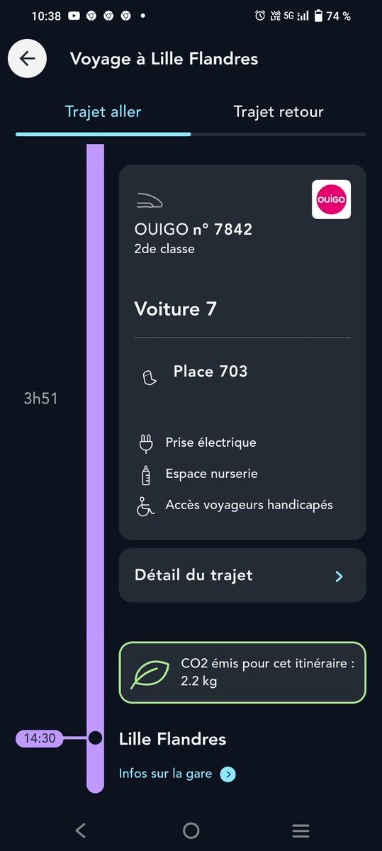 OliM06's tweet photo. @OUIGO n'importe quoi. On achète des billets avec prises pour se brancher et y a pas de prise ! J'aurais pris un autre billet si on m'avait prévenu de la blague !!! Du coup j'ai un billet erroné, vous faites quoi ?!
#sncf #trains #billets https://t.co/S7mftQWBle