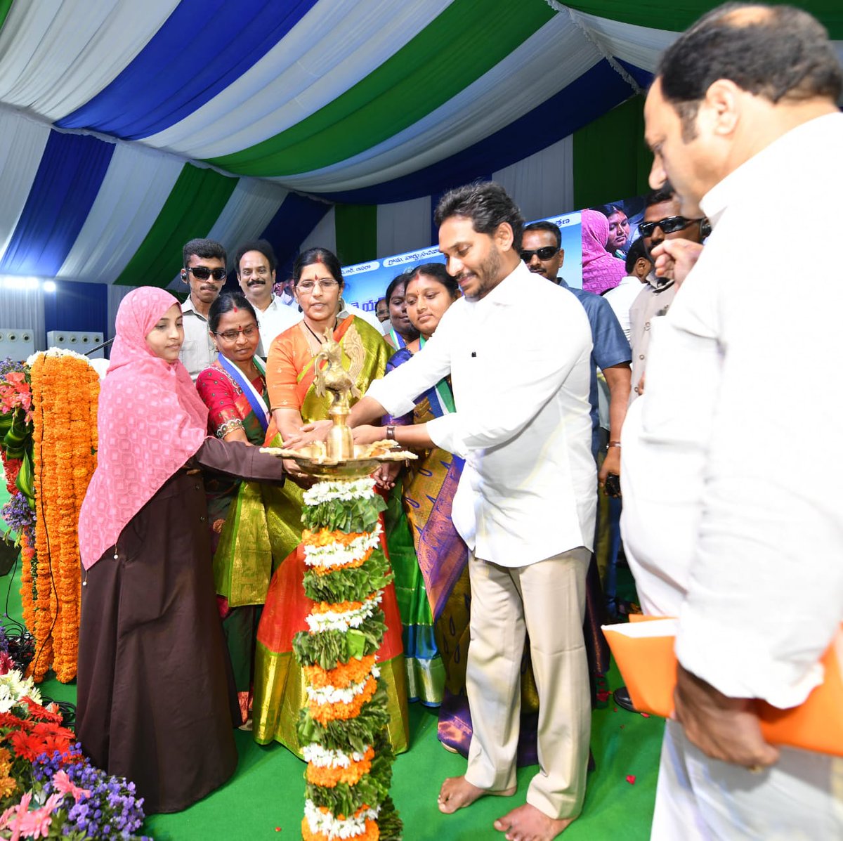 AndhraPradeshCM's tweet photo. https://t.co/mH9e0ke31r