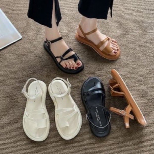 SpilOutfit's tweet photo. Platform tali sooo pretty💫

https://t.co/AQhH7Q0jCi https://t.co/2deYbzut5y